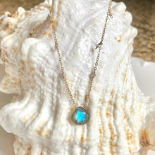 Load image into Gallery viewer, Labradorite Gold Necklace - Aurora