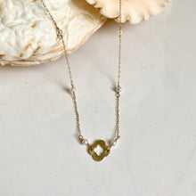 Load image into Gallery viewer, Gold Clover Necklace - Dasha