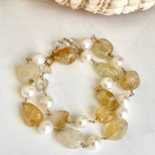 Load image into Gallery viewer, CITRINE AND PEARL NECKLACE - SOLEDAD

