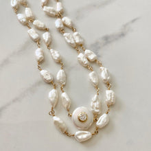 Load image into Gallery viewer, Pearl necklace with flat cz pearl center