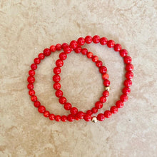 Load image into Gallery viewer, Coral stretch bracelets