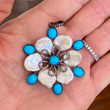 Load image into Gallery viewer, Turquoise Flower Pendant