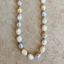 Load image into Gallery viewer, Pearl Necklace - Medici