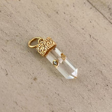 Load image into Gallery viewer, Clear Quartz Pendant