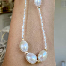 Load image into Gallery viewer, Pearl Necklace - Marina