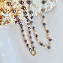 Load image into Gallery viewer, Pearl Necklace - Royal