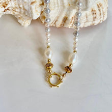 Load image into Gallery viewer, Pearl Choker - Gigi