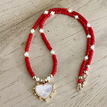 Load image into Gallery viewer, Coral Necklace - Corazon