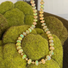 Load image into Gallery viewer, Opal beads necklace