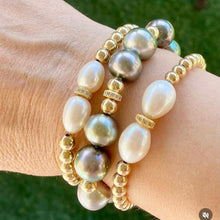 Load image into Gallery viewer, Multi Color Tahitian Pearl Bracelet