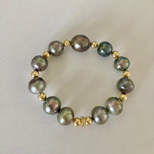 Load image into Gallery viewer, Multi Color Tahitian Pearl Bracelet