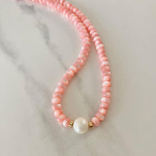 Load image into Gallery viewer, Pink mother of pearl necklace