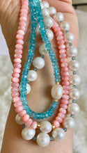 Load image into Gallery viewer, Pink mother of pearl necklace