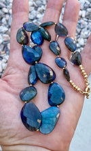 Load image into Gallery viewer, Labradorite collar necklace
