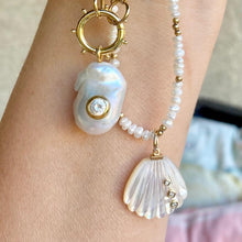 Load image into Gallery viewer, MOP Shell with Diamonds