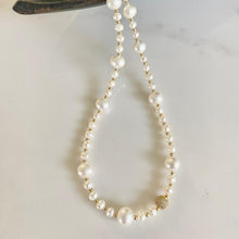 Load image into Gallery viewer, Pearl Necklace - Amelie