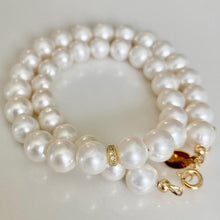 Load image into Gallery viewer, Pearl necklace with cubic zirconia
