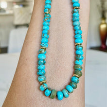 Load image into Gallery viewer, Turquoise necklace with gold accents