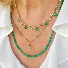 Load image into Gallery viewer, Green drop gold beads shaker necklace