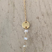 Load image into Gallery viewer, Moonstone Beads Necklace with Gold Disc