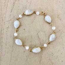 Load image into Gallery viewer, Moonstone Bracelet - Luna