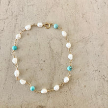 Load image into Gallery viewer, Pearl Bracelet with Howlite