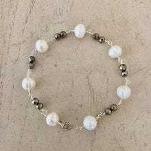 Load image into Gallery viewer, Pyrite bracelet with pearls