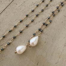 Load image into Gallery viewer, Titanium Spinel Necklace - Zita