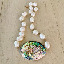 Load image into Gallery viewer, Abalone Necklace - Maori