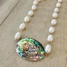 Load image into Gallery viewer, Abalone Necklace - Maori