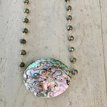 Load image into Gallery viewer, Abalone Necklace - Maori