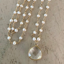 Load image into Gallery viewer, Pearl Necklace with Crystal Drop