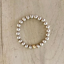 Load image into Gallery viewer, CLASSIC SILVER BEAD BRACELET
