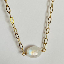 Load image into Gallery viewer, Moonstone Necklace - Glow