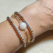 Load image into Gallery viewer, Paperclip Bracelet with Pearl
