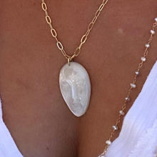 Load image into Gallery viewer, Mother of Pearl Moon Face