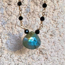 Load image into Gallery viewer, Black Spinel Necklace with Labradorite