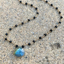 Load image into Gallery viewer, Black Spinel Necklace with Labradorite