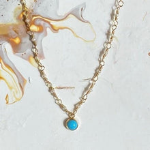 Load image into Gallery viewer, Tiny Pearl Beads Necklace