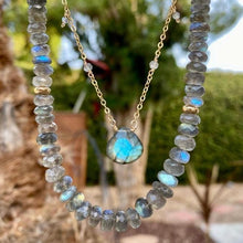 Load image into Gallery viewer, Labradorite Gold Necklace - Aurora