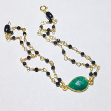 Load image into Gallery viewer, Black Spinel with Emerald