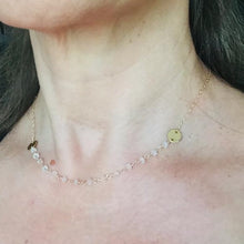 Load image into Gallery viewer, Moonstone Beads Necklace with Gold Disc