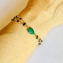 Load image into Gallery viewer, Black Spinel with Emerald