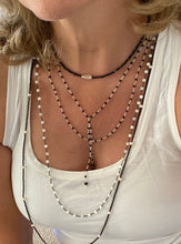 Load image into Gallery viewer, Mother of Pearl Necklace- Nara