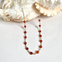 Load image into Gallery viewer, CARNELIAN GOLD NECKLACE - POOJA
