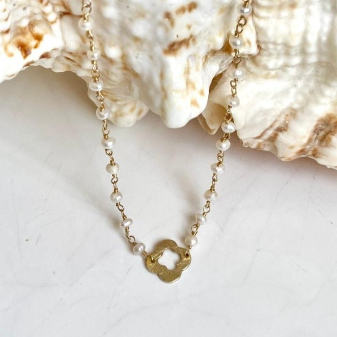 PEARL CHOKER - CLOVER