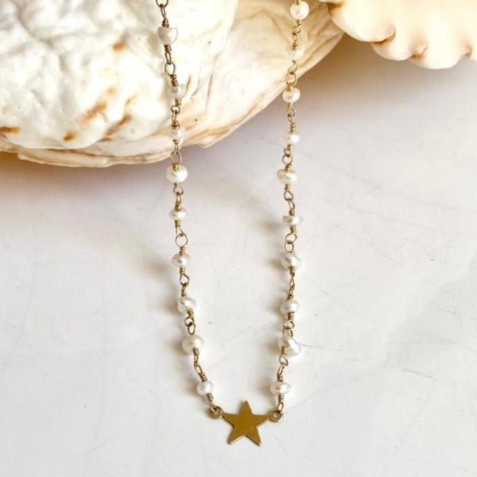PEARL NECKLACE - GOLD STAR