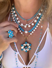 Load image into Gallery viewer, PEARL NECKLACE - GRACE
