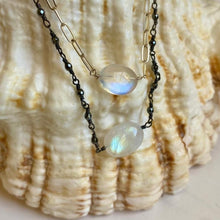 Load image into Gallery viewer, Moonstone Necklace - Glow
