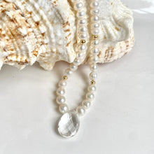 Load image into Gallery viewer, PEARL NECKLACE - GODIVA
